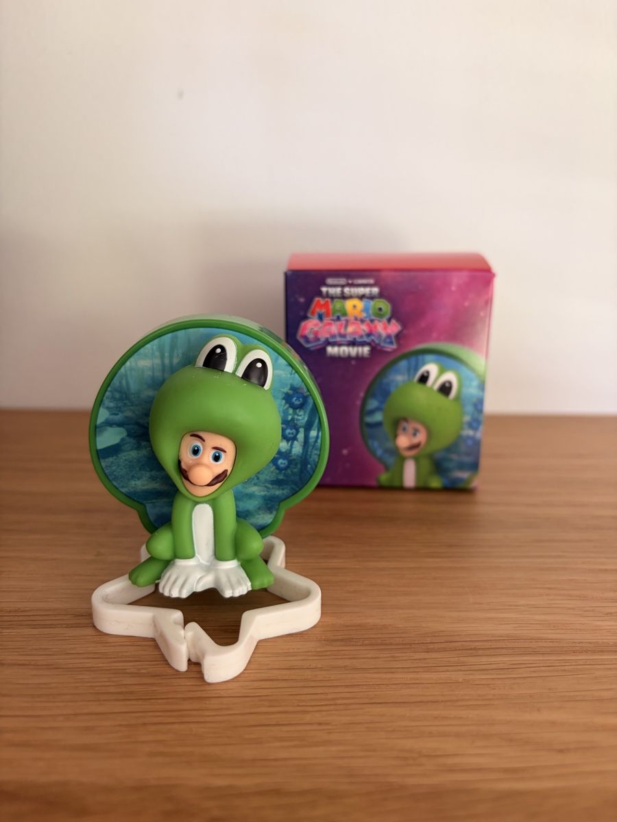 Statuette: Figurine Super Mario - Luigi grenouille – Nuovo (secondo la descrizione) da Payerne venduto da chado1234