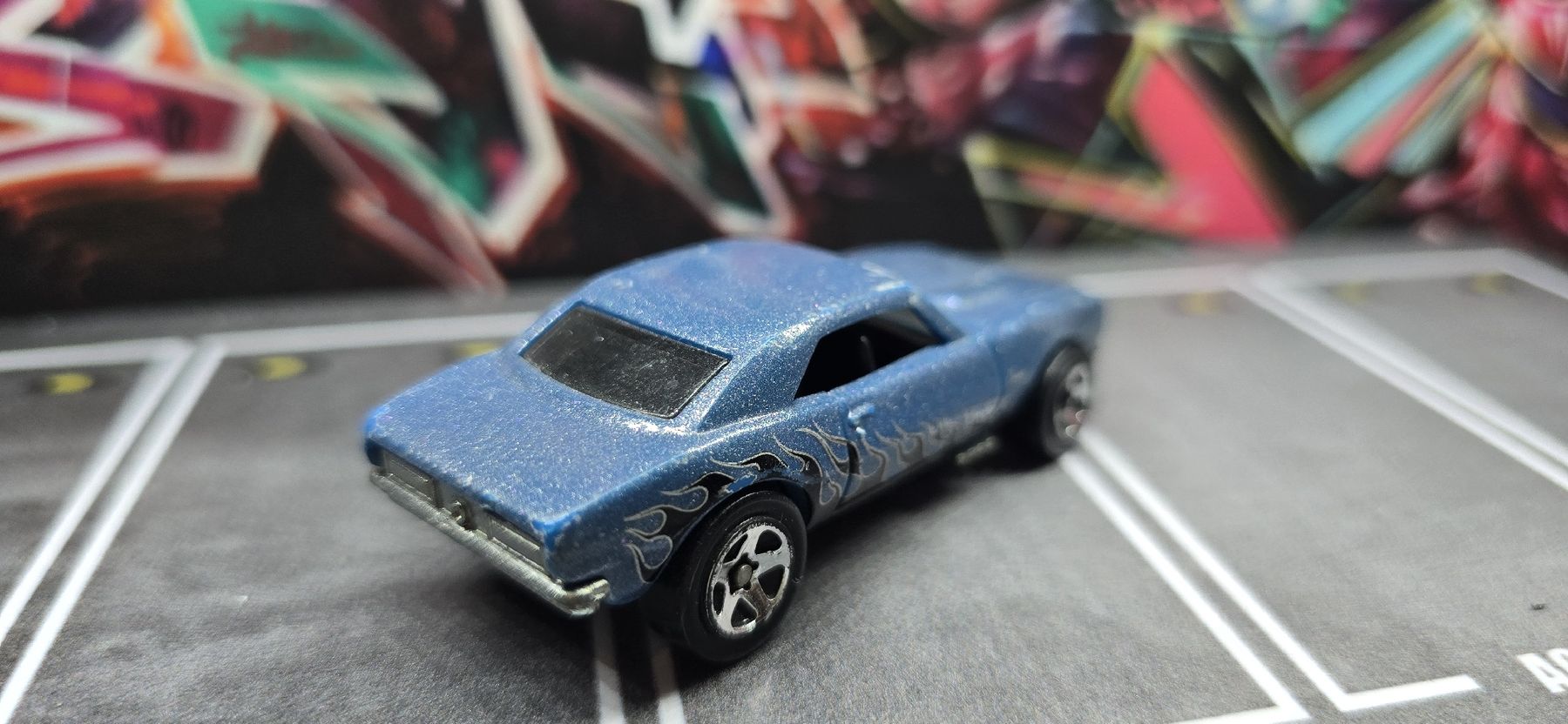 Hot Wheels Modellini d'auto: Hot Wheels Chevrolet Camaro – Usato da Frauenfeld venduto da ufo_yk6c 1