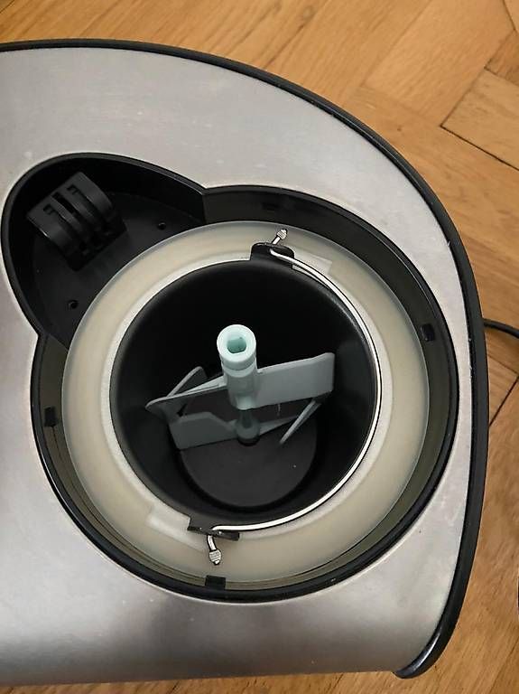 Küchengeräte: Unold Kompressor Eismaschine  – Gebraucht aus Solothurn von ger_88sr