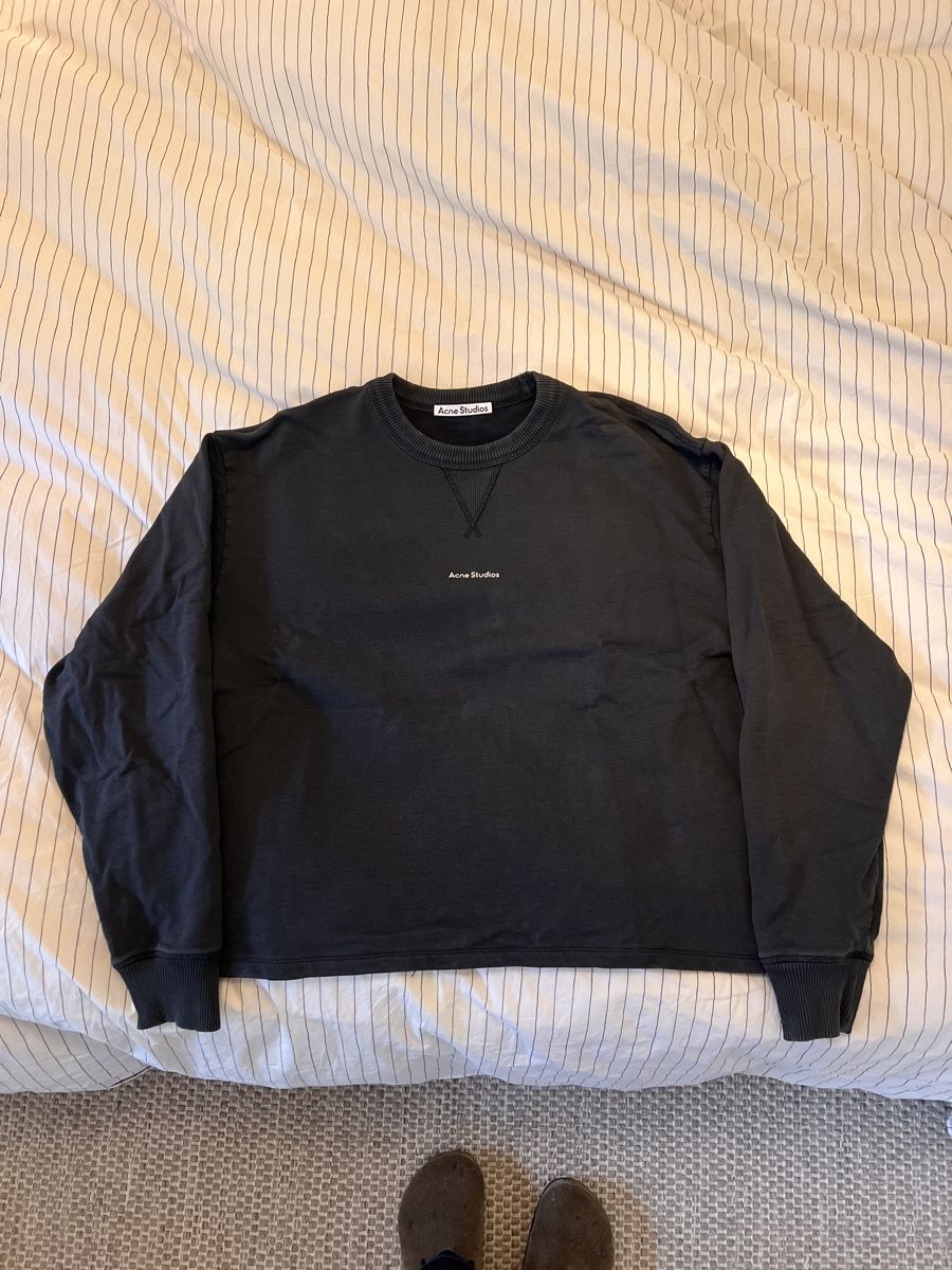 Acne Studios Maglioni & Felpe: Acne Studios Pullover (L, cropped) – Usato da Zürich venduto da SculptaForma 2