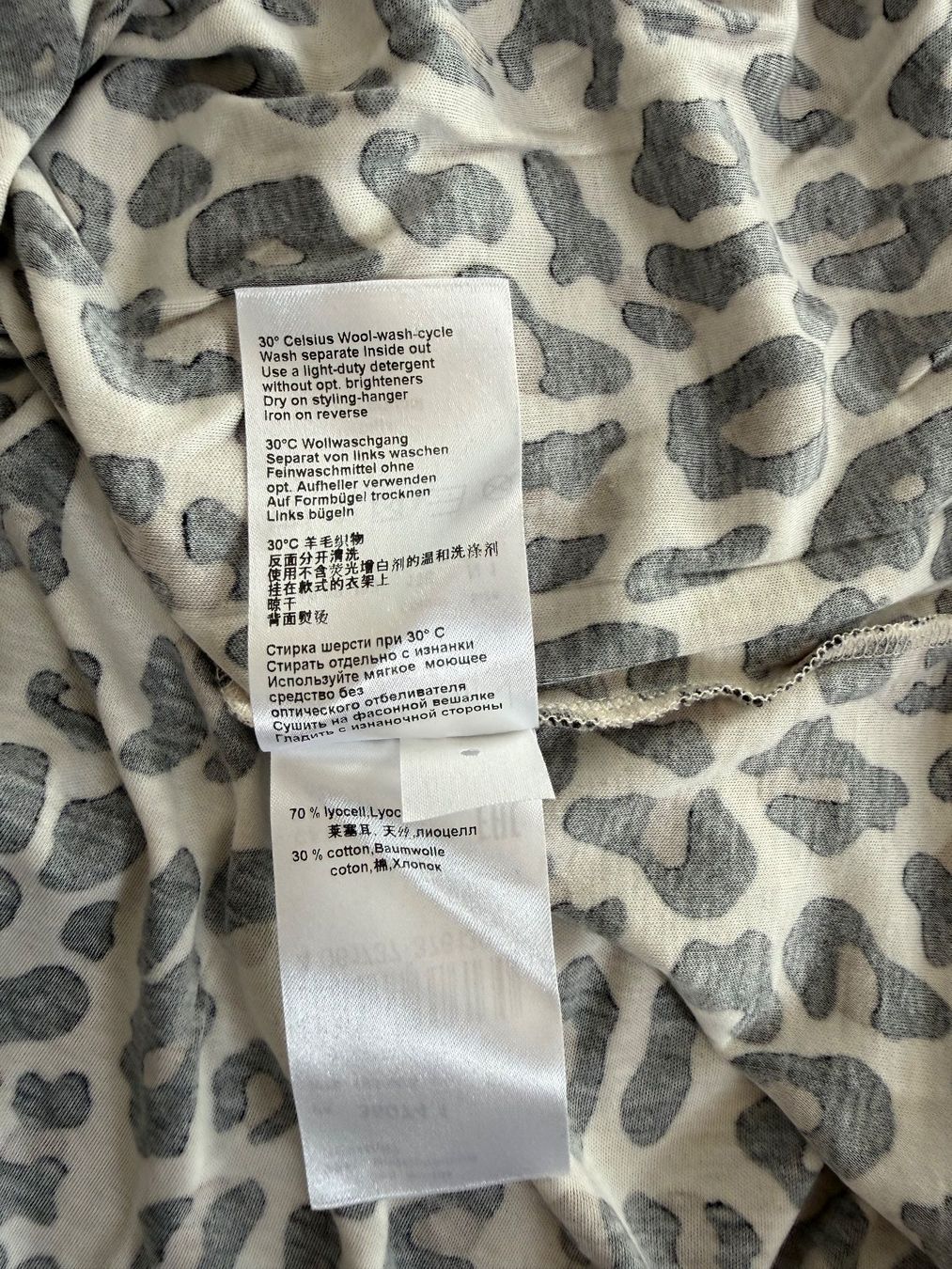 Marc Cain T-shirt: MARCCAIN: Leo Print Shirt Gr. N1 – Usato da Meilen venduto da kleisi01 4
