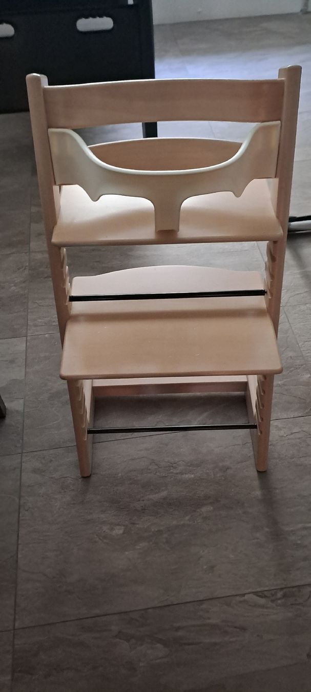 Stokke Seggioloni: Tripp Trapp Stokke neuwertig  – Usato da Ellikon a d Thur venduto da eme_wyw7