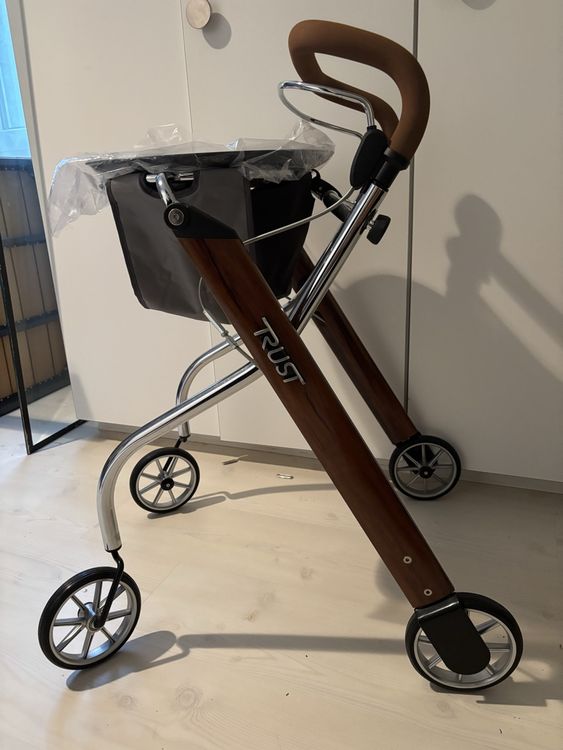 Rollator von Rust (Mahagonie) (Neu und originalverpackt) in Ipsach für ...