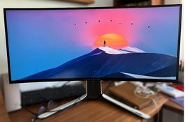 Alienware AW3821DW 38" Curved Gaming Monitor