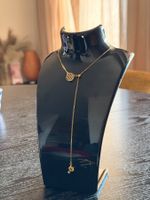 Elegante Halskette mit Tennis-Schläger & Ball – 18K vergolde