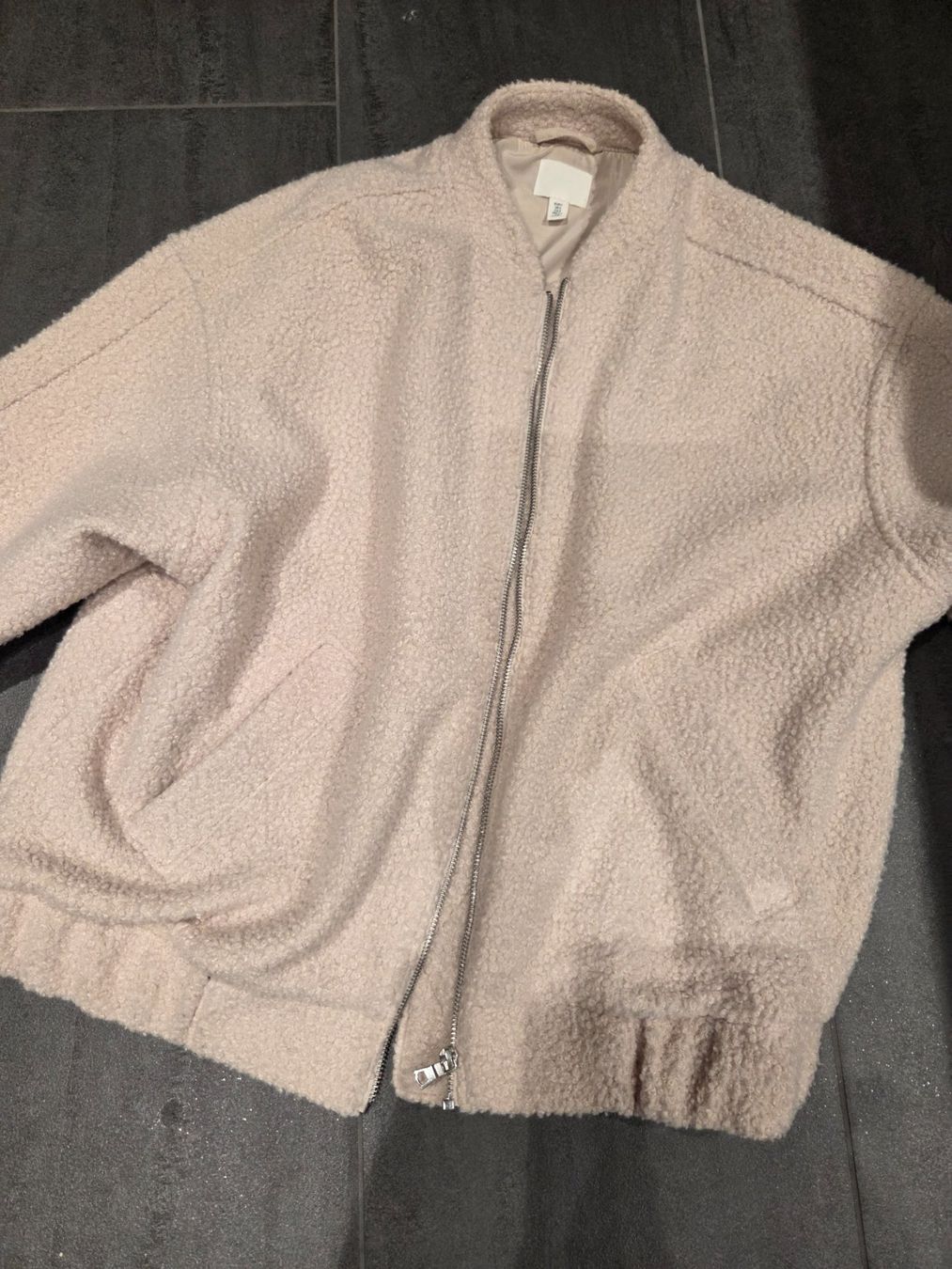 H&M Jacken: Jacke – Gebraucht aus Oberiberg von Dorimahei 1