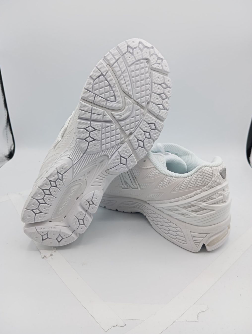 New Balance Scarpe da uomo: New Balance 1906 Phantom White (EU37.5) – Nuovo e nell'imballaggio originale da Schaffhausen venduto da outlez 4