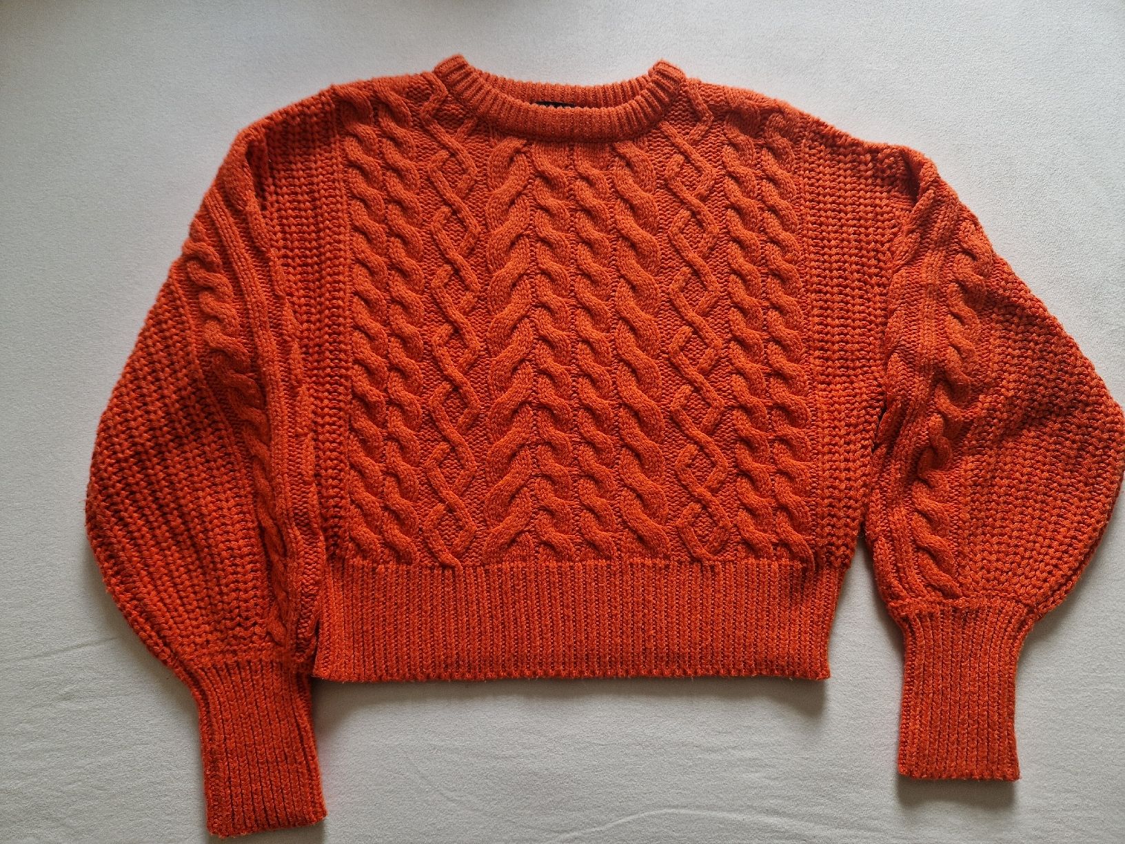 Maglioni & Felpe: 3 Oversized Cropped Sweaters XS – Usato da Zürich venduto da zvr_8cw6 1