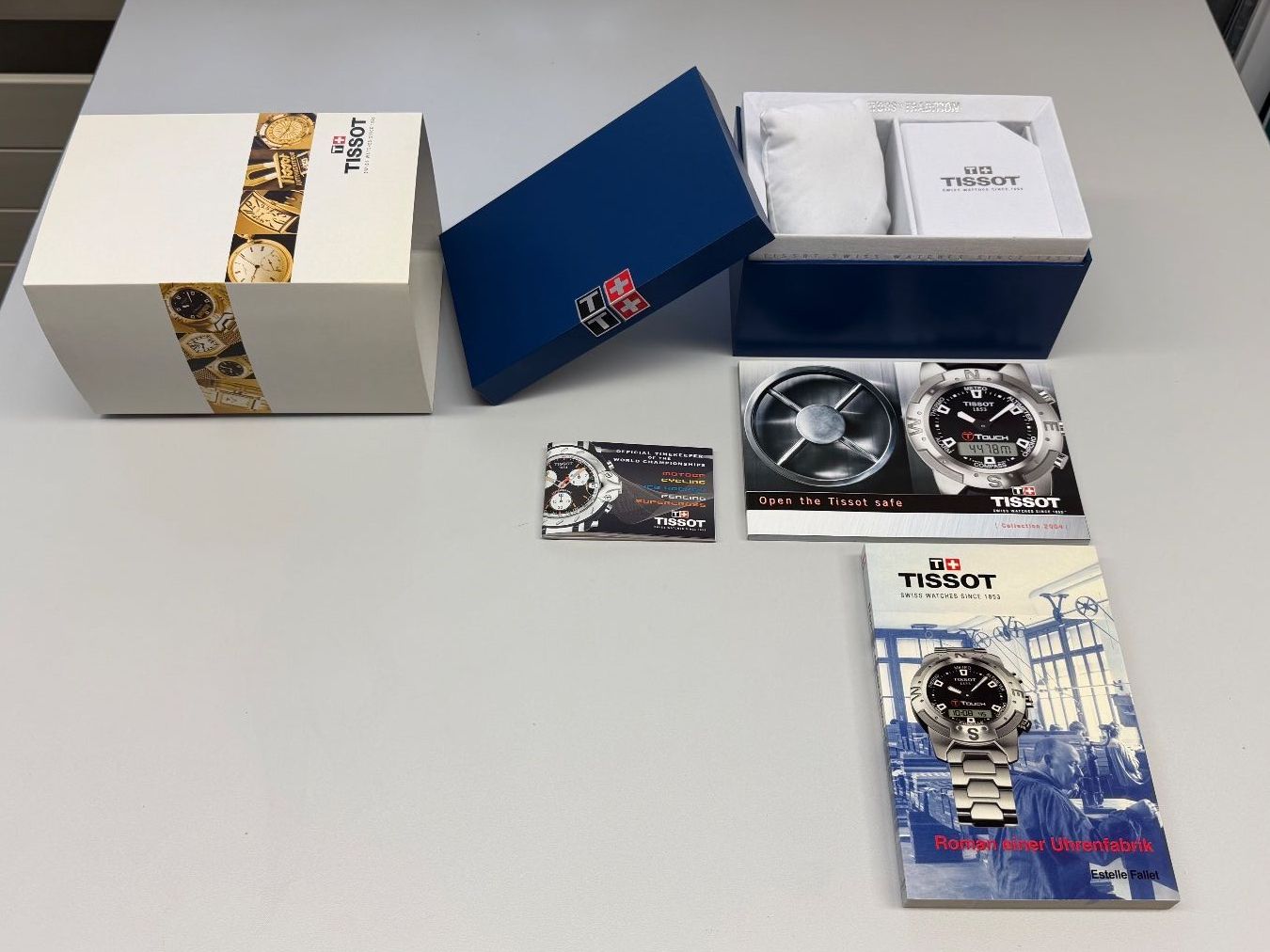 Tissot Uhren: TISSOT Uhrenbox ältere Generation – Gebraucht aus St. Gallen von galluswatches