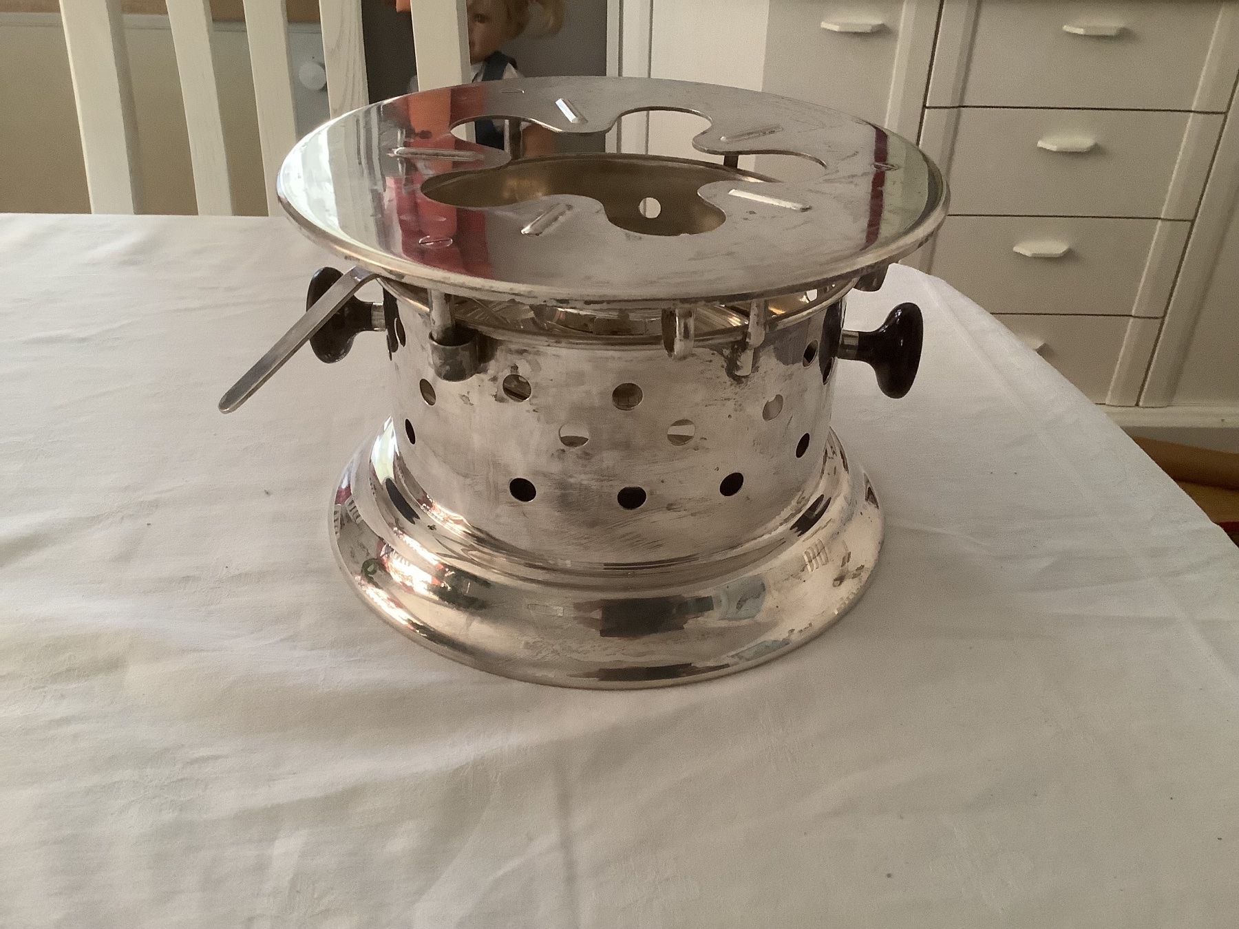 Appareils de cuisine: Fondue Rechaud versilbert mit Sprit Brenner – D'occasion à Wädenswil par Jsi.Z01 3