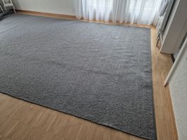 Grosser Wollteppich Teppich grau, ca. 280 x 467cm, neuwertig