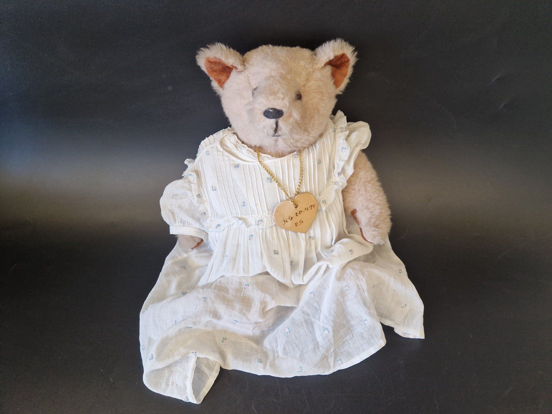 Giocattoli: weiblicher Teddybär – Usato da Muhen venduto da Restwert_Muhen