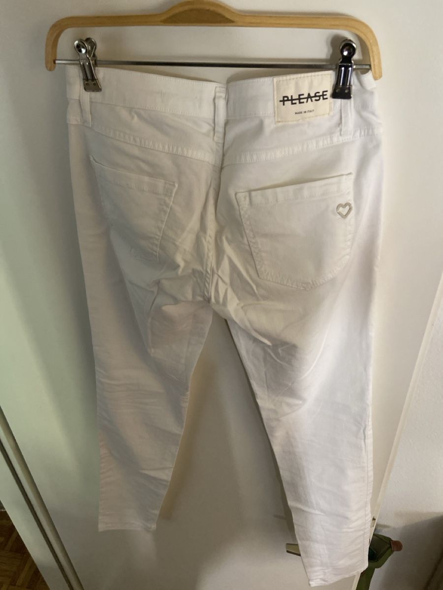 Jeans: Pantalon blanc avec boutons – Nuovo (secondo la descrizione) da Bouveret venduto da lescopinesdabords 1