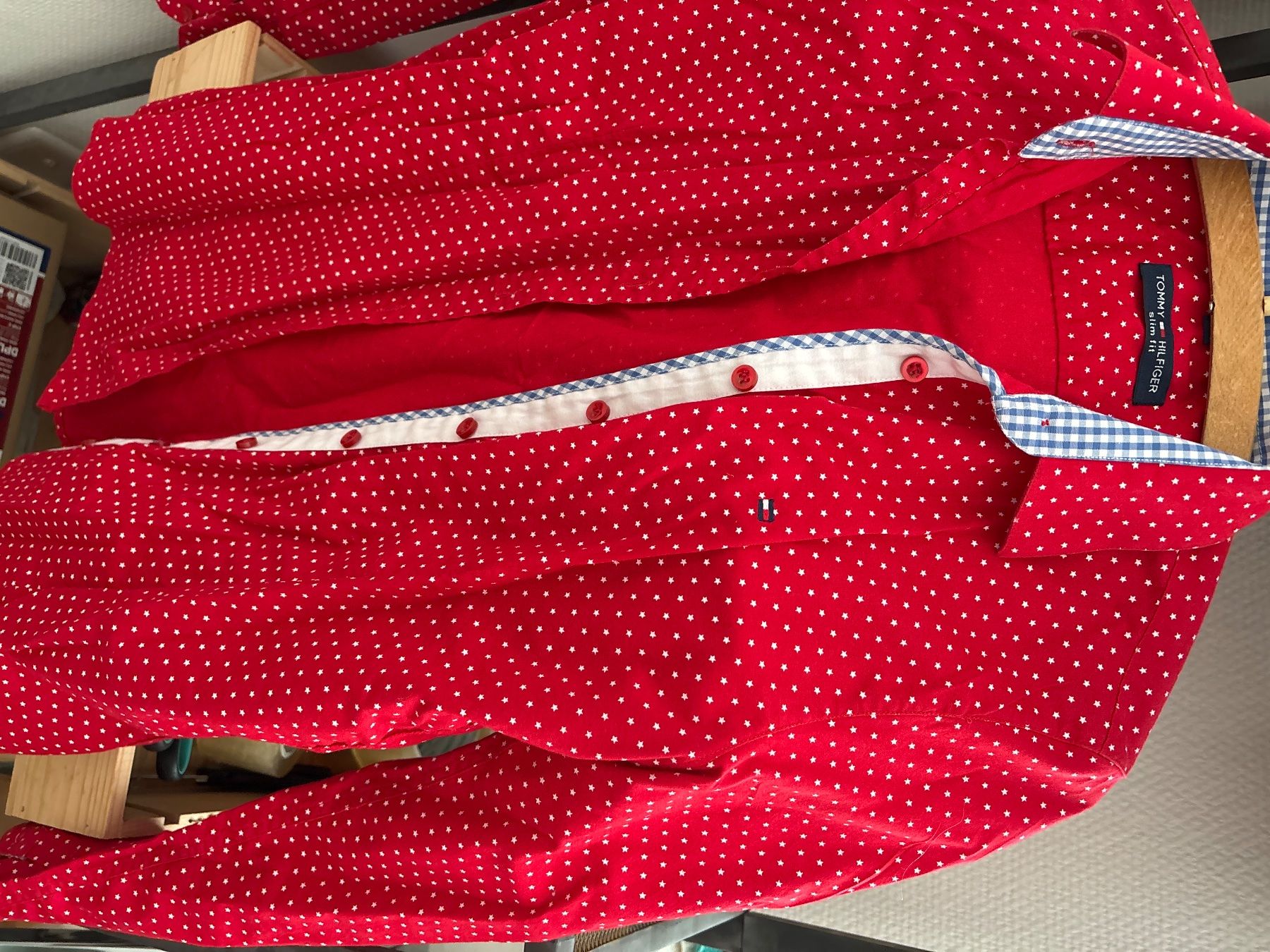 Tommy Hilfiger Camicette: Bluse Tommy Hilfiger Groesse S rot – Usato da Kaltbrunn venduto da Modern