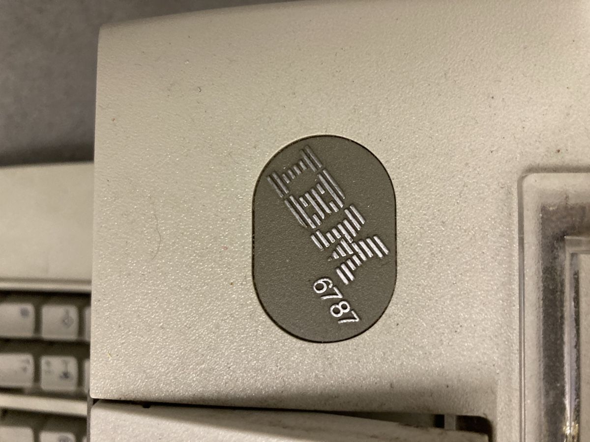 IBM Schreibmaschinen: IBM - Schreibmaschine elektrisch – Gebraucht aus Rüti ZH von Carver61 1