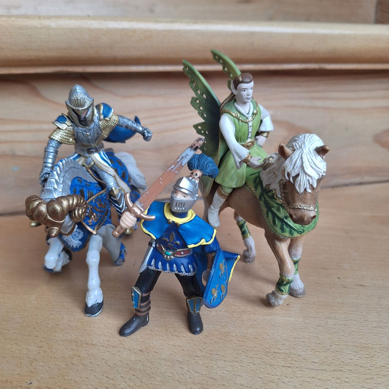 Spielzeuge: Spielfiguren, Krieger, Elbe, Pferde – Gebraucht aus Winterthur von Goldpipau 1