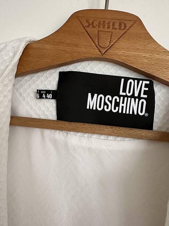 Moschino Giacche: Jäckchen Love Moschino – Usato da Bern venduto da car_fmg9 3