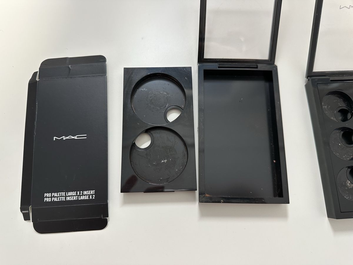 Mac Cosmetics Make-up: Mac cosmetics Leerpaletten – Usato da Brugg AG venduto da Keks.und.Kruemel 2