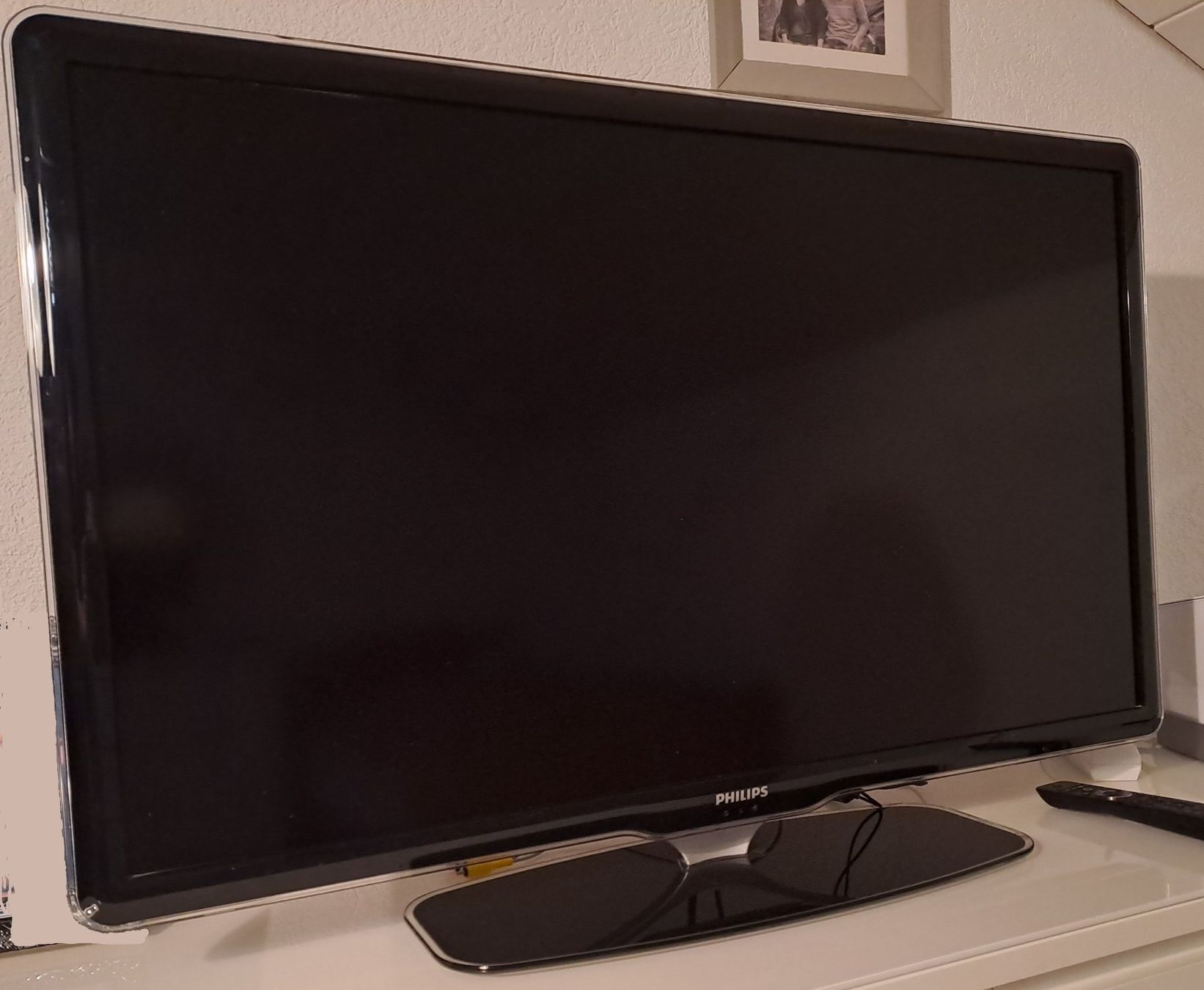 Philips Televisori: Téléviseur Philips ambilight – Usato da Les Reussilles venduto da Christoph2048