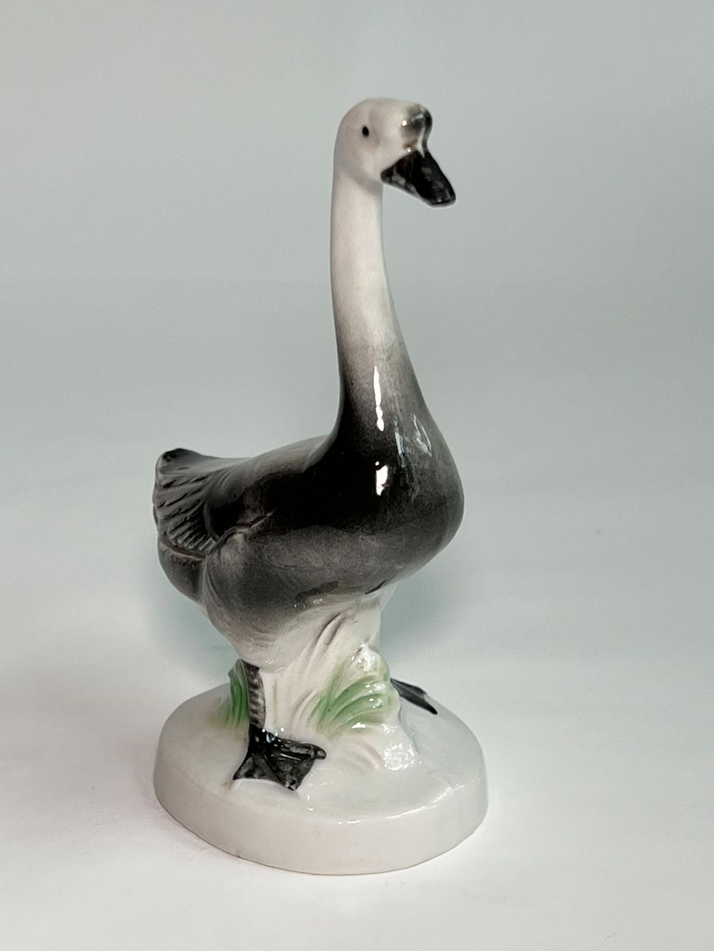 Figuren: Gans Figur*FOREIGN***** – Gebraucht aus Dübendorf von Orchid-Sonate 2
