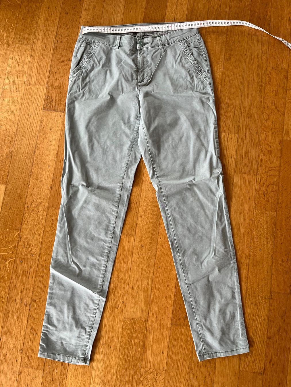 Esprit Pantaloni: Esprit Chinohose Gr. 36 – Usato da Kreuzlingen venduto da zwergli05 2