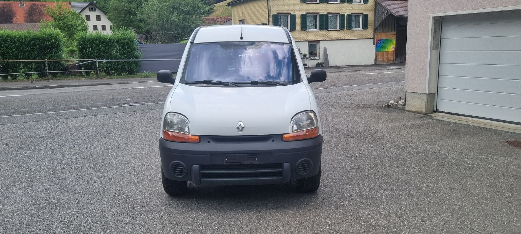 Renault Autos: Renault Kangoo 1.9 4x4 – Défectueux à Oberriet SG par Px_ 9