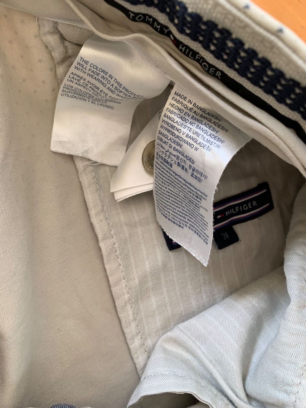 Tommy Hilfiger Pantaloni: TOMMY HILFIGER super Bermudas / Shorts Hose Gr. 31 – Nuovo (secondo la descrizione) da Meiringen venduto da Jackwashere 3