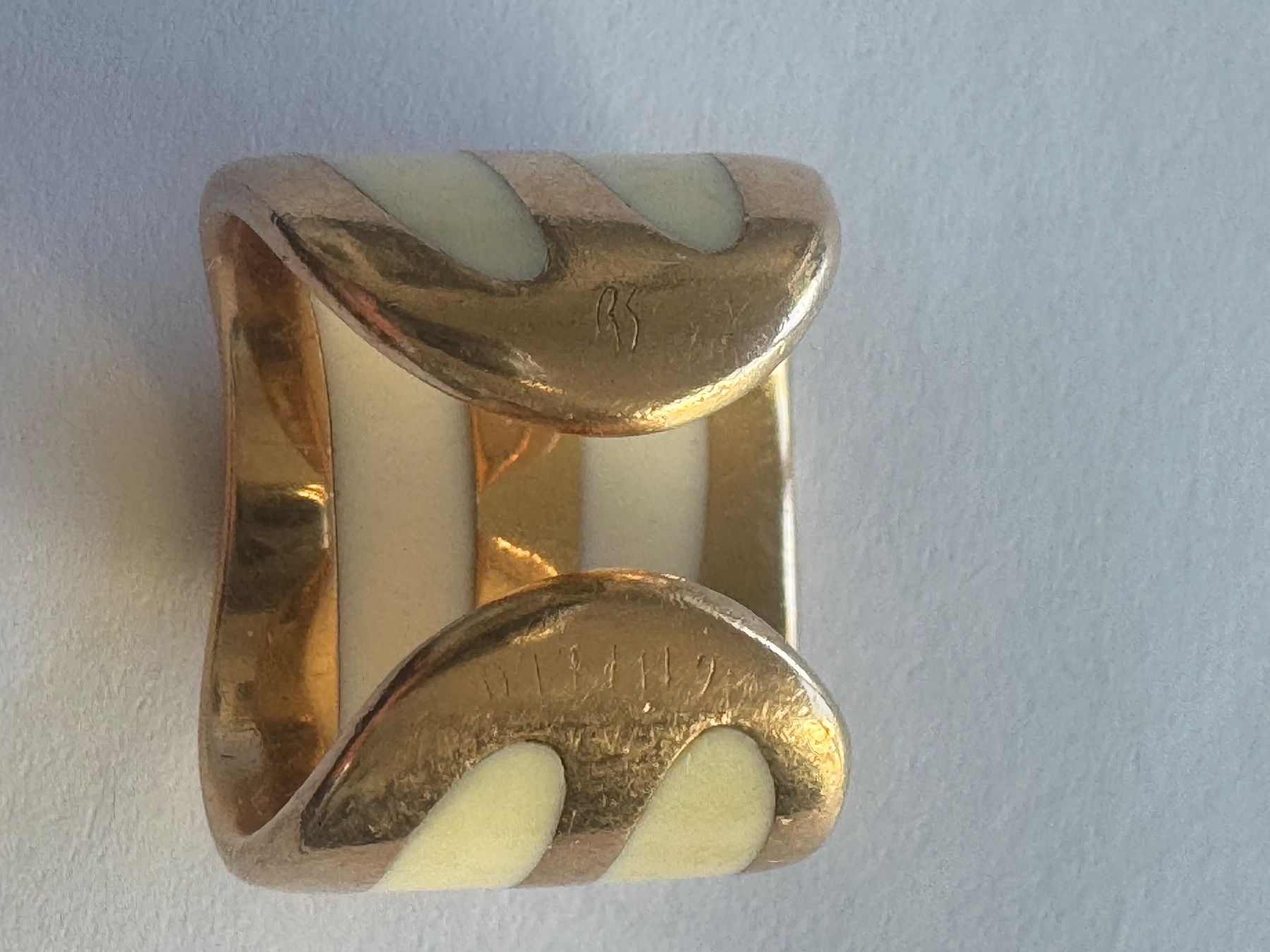 Anelli: 18k Goldring mit Steinen – Usato da Zürich venduto da Reutener01 1