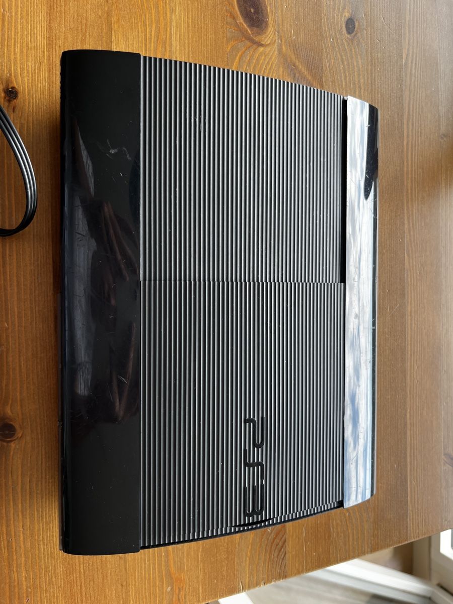 Sony Konsolen: PS3 inklusive Spielen – Gebraucht aus Zürich von maa_ttw2 1