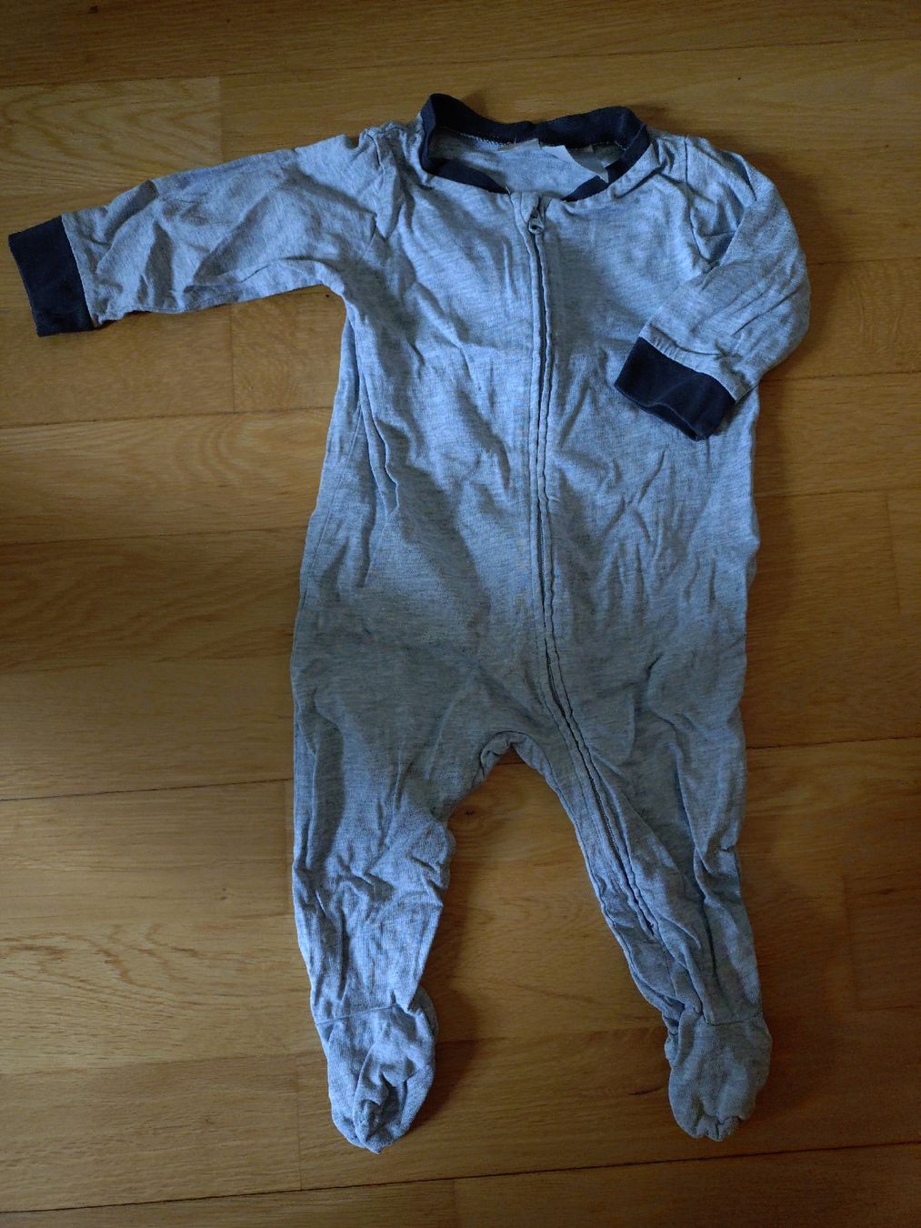 H&M Pyjamas & Ähnliches: Strampler – Gebraucht aus Bern von mariuliis