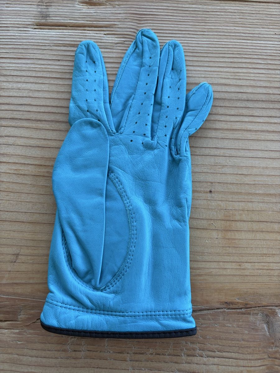 Handschuhe & Handstulpen: G/FORE Golfhandschuh hellblau, Grösse M, neuwertig top! – Gebraucht aus Altendorf von Charlyle 1