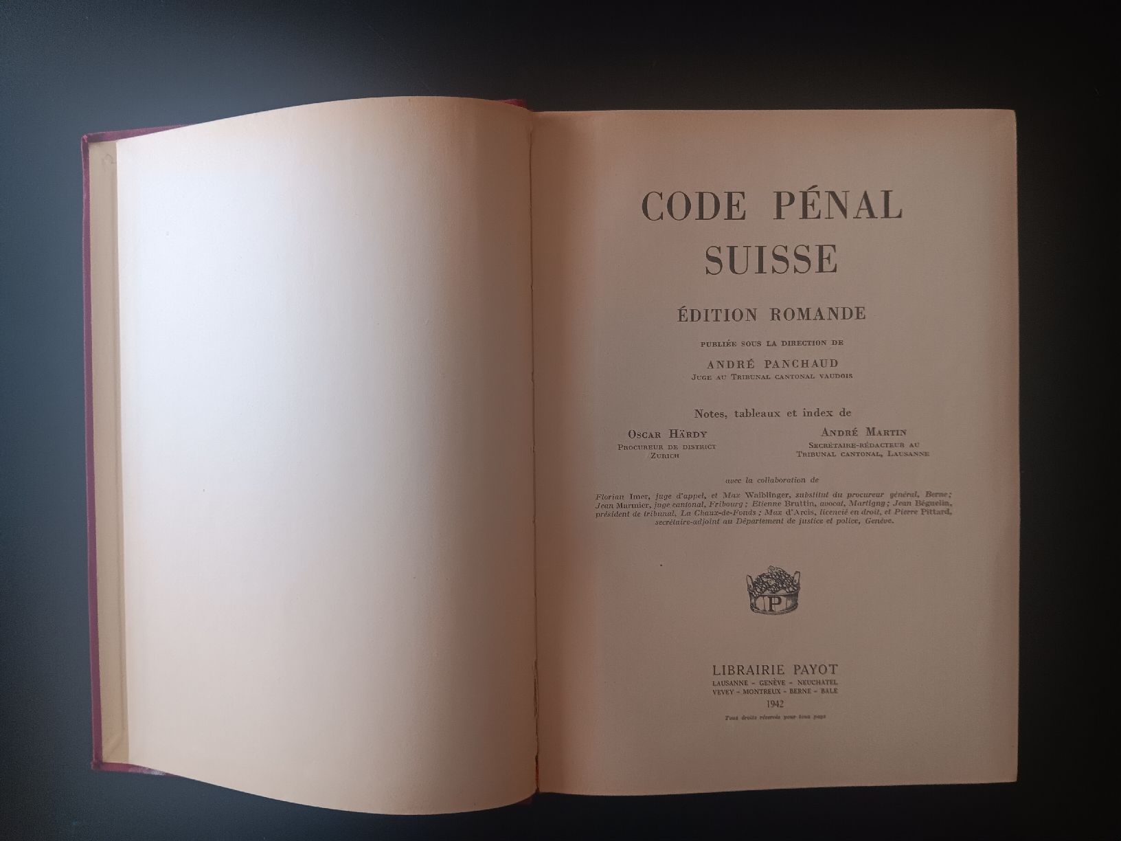 Bücher: code penal suisse 1942 - édition romande commentée – Gebraucht aus Lausanne von Grabock 1