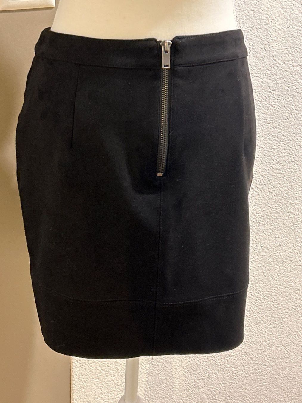 Only Gonne: Jupe schwarz von Only Gr. 42 – Usato da Brunnen venduto da Nala2929 3