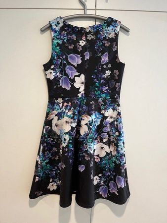 Blumen-Kleid Marke "Wallis" Gr 38 💜💖💜