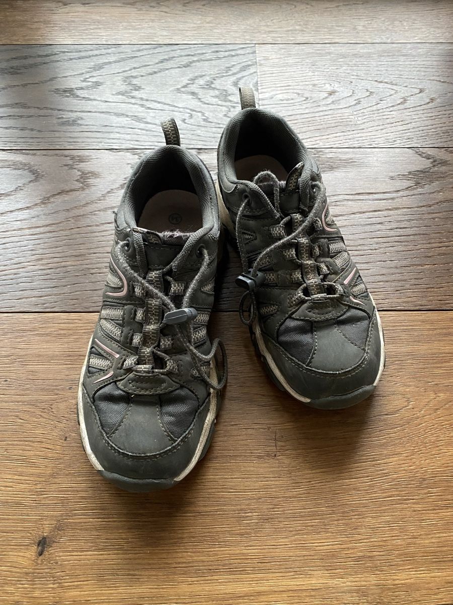 Graceland Chaussures garçon: Sportschuhe – D'occasion à Pfäffikon ZH par aveo14