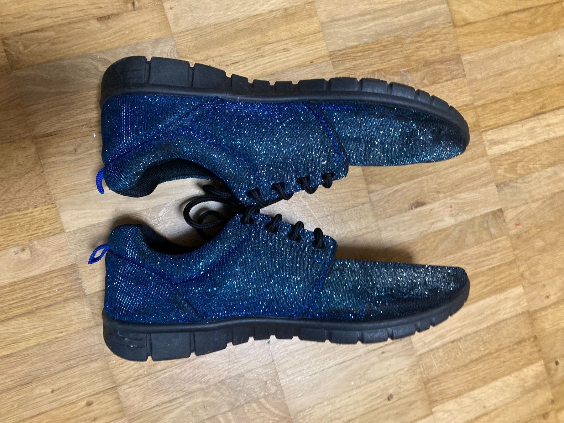 Damenschuhe: Blaue Glitzer Sneaker Gr. 38 – Gebraucht aus Thun von Vans_98 2