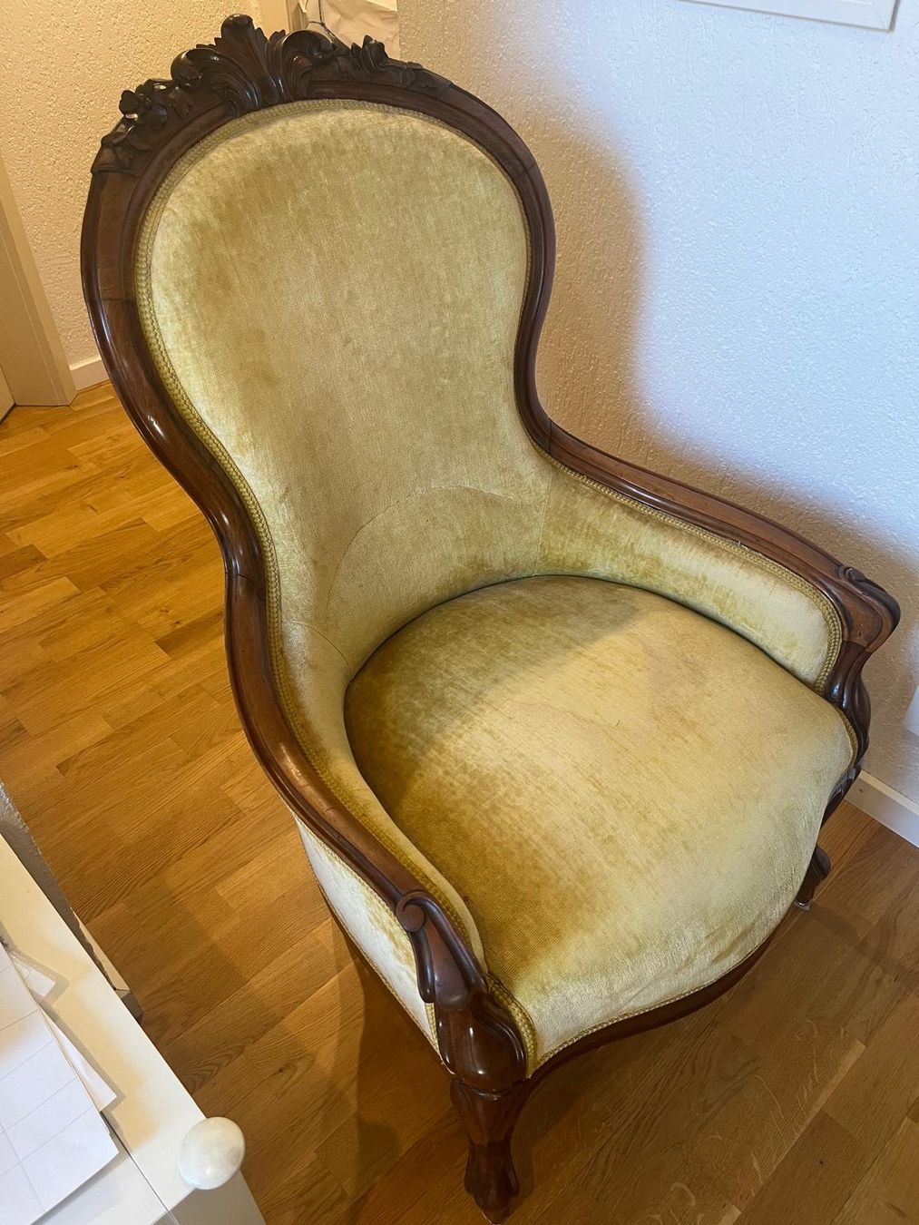 Poltrone: Sessel antik gelb guter Zustand – Usato da Ostermundigen venduto da mme_ghys 5