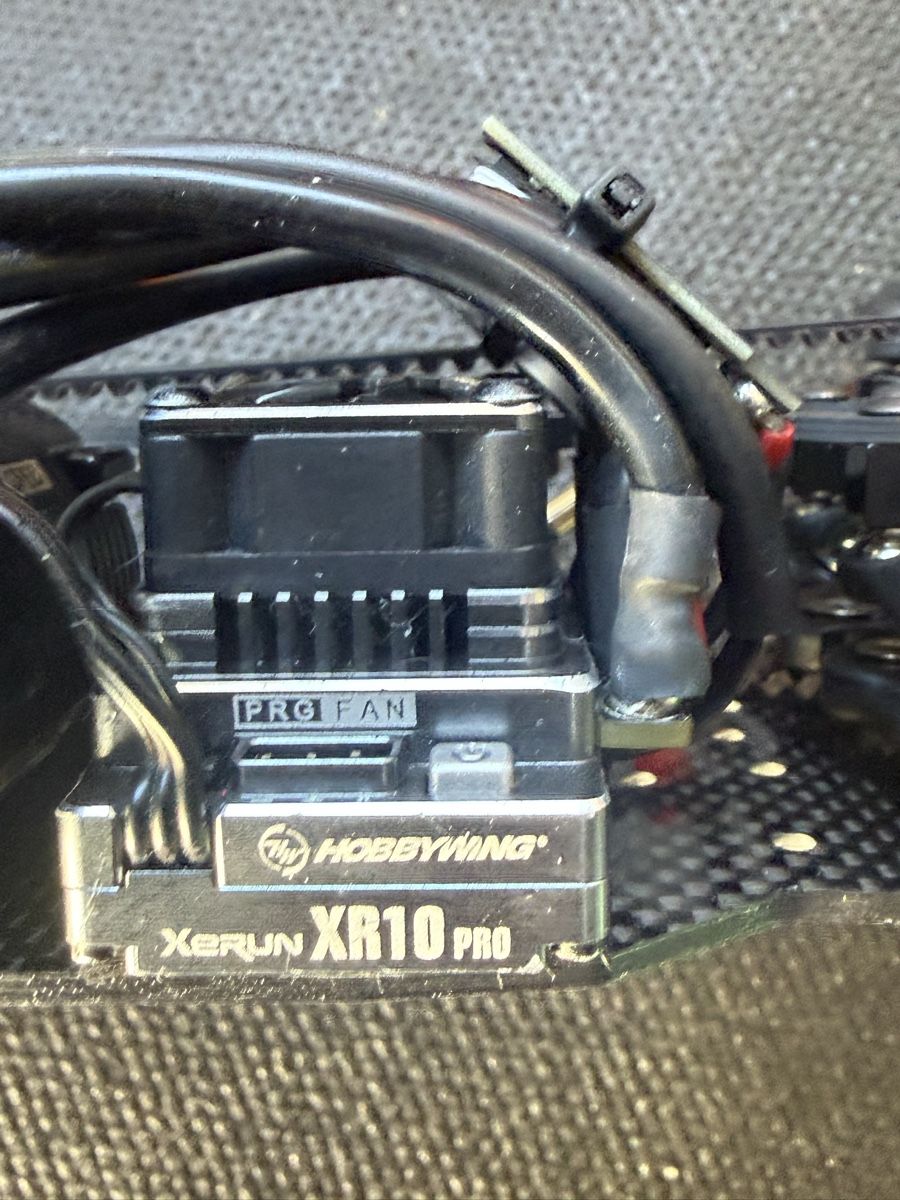 XRay Modellismo RC: Xray X4 24 – Usato da Urnäsch venduto da Welleweg 3