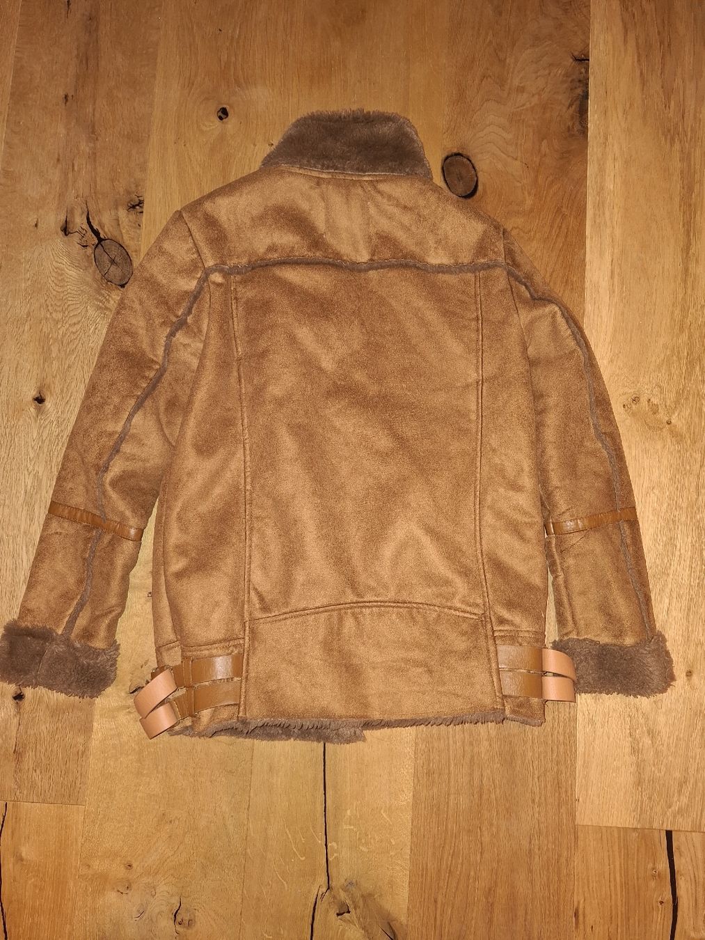Pull&Bear Giacche: Kunstlederjacke Damen – Usato da Saland venduto da jael.norelli 2