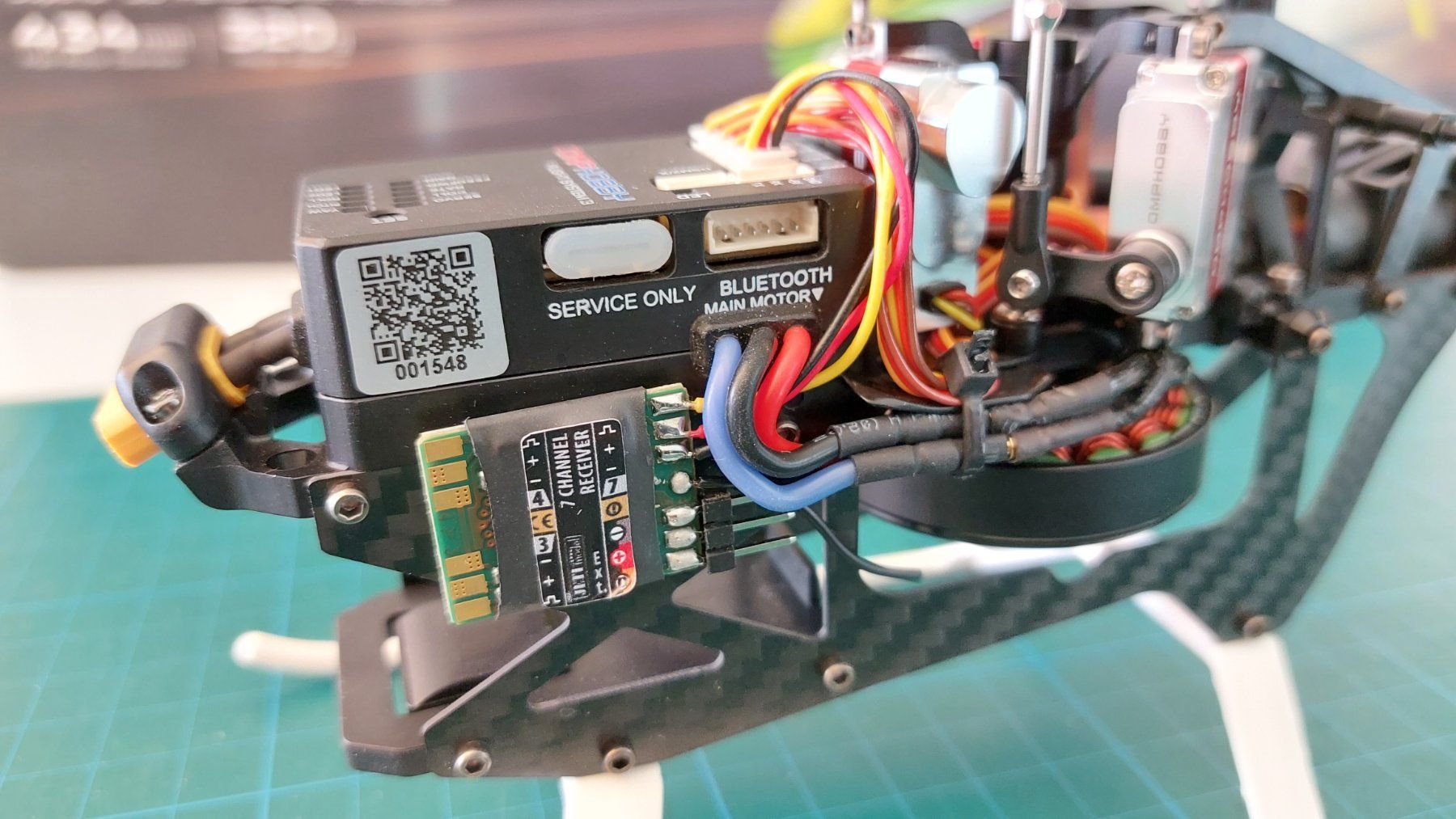 Omphobby Modellismo RC: OMP M2 V3 Pro Cosmic Orange, mit Jeti Empfänger – Usato da Hünenberg venduto da schulbe 1