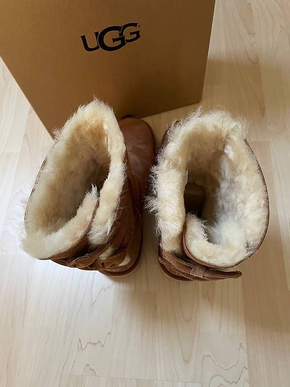 Ugg Damenschuhe: Neue UGG Boots in Gr 38 Uggs Meilani – Neu (gemäss Beschreibung) aus Rütihof von Flecksperformance 2