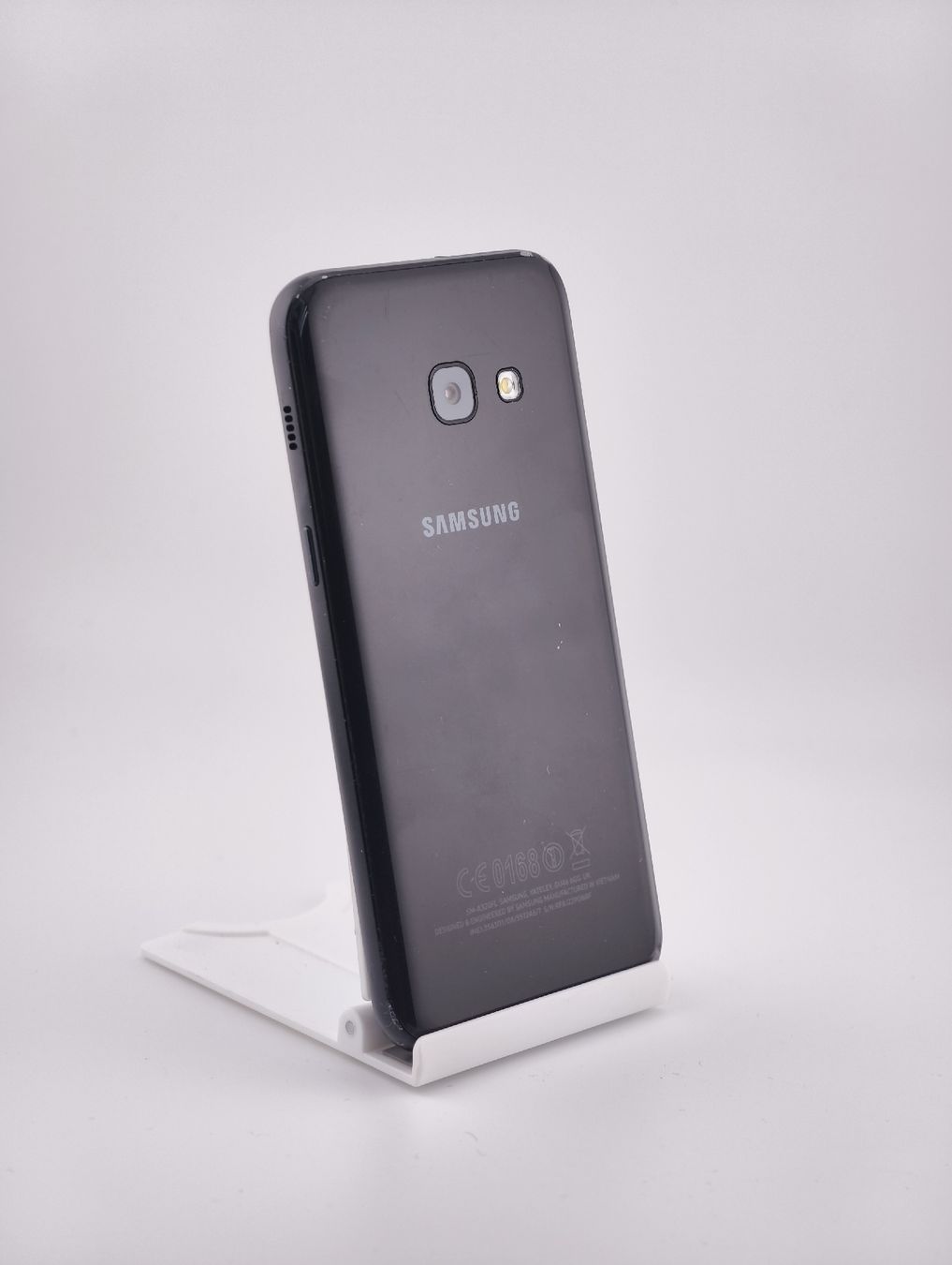 Samsung Telefoni cellulari / Smartphones: Samsung Galaxy A3 – Usato da Uster venduto da TOPPRICEE 1