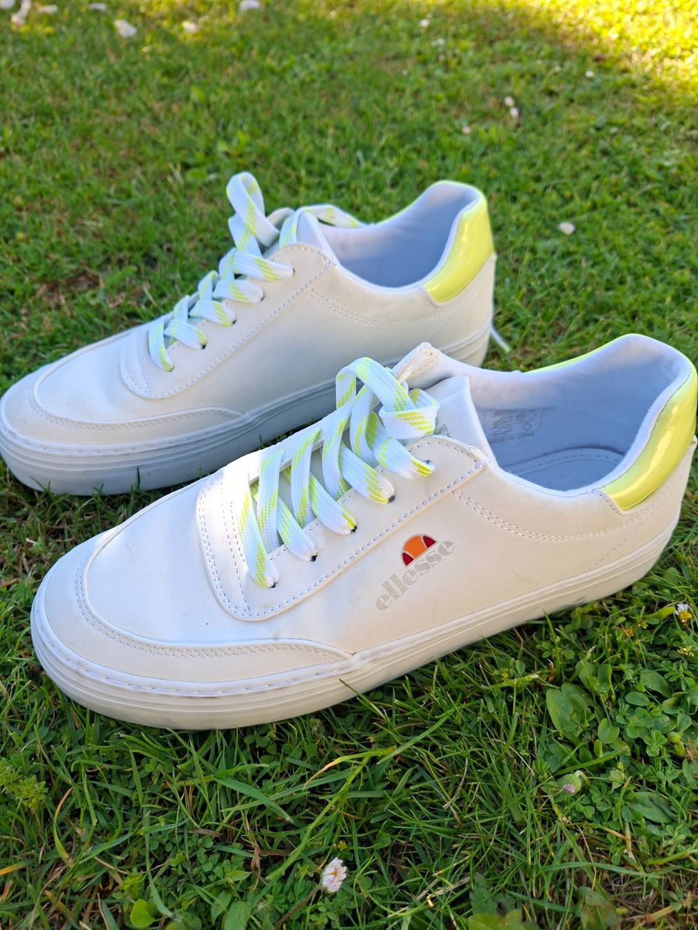 Ellesse Scarpe da donna: basket ellesse taille 38 – Usato da Chavannes-de-Bogis venduto da senator635