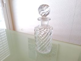 Ancien flacon à parfum en cristal Baccarat
