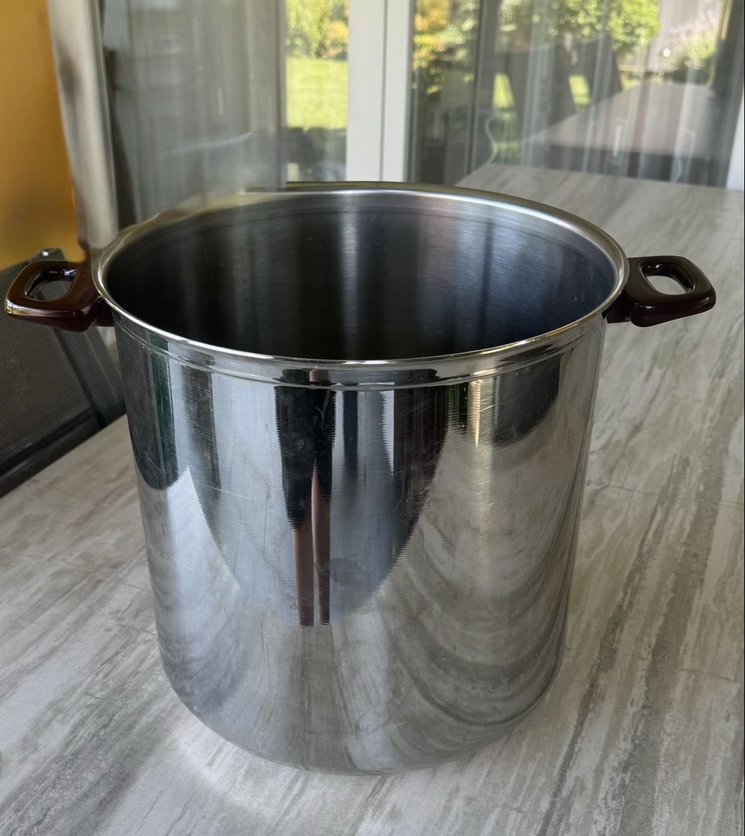 Casseroles: Grosser Chromstahl Kochtopf – D'occasion à Bonstetten par Szhldn