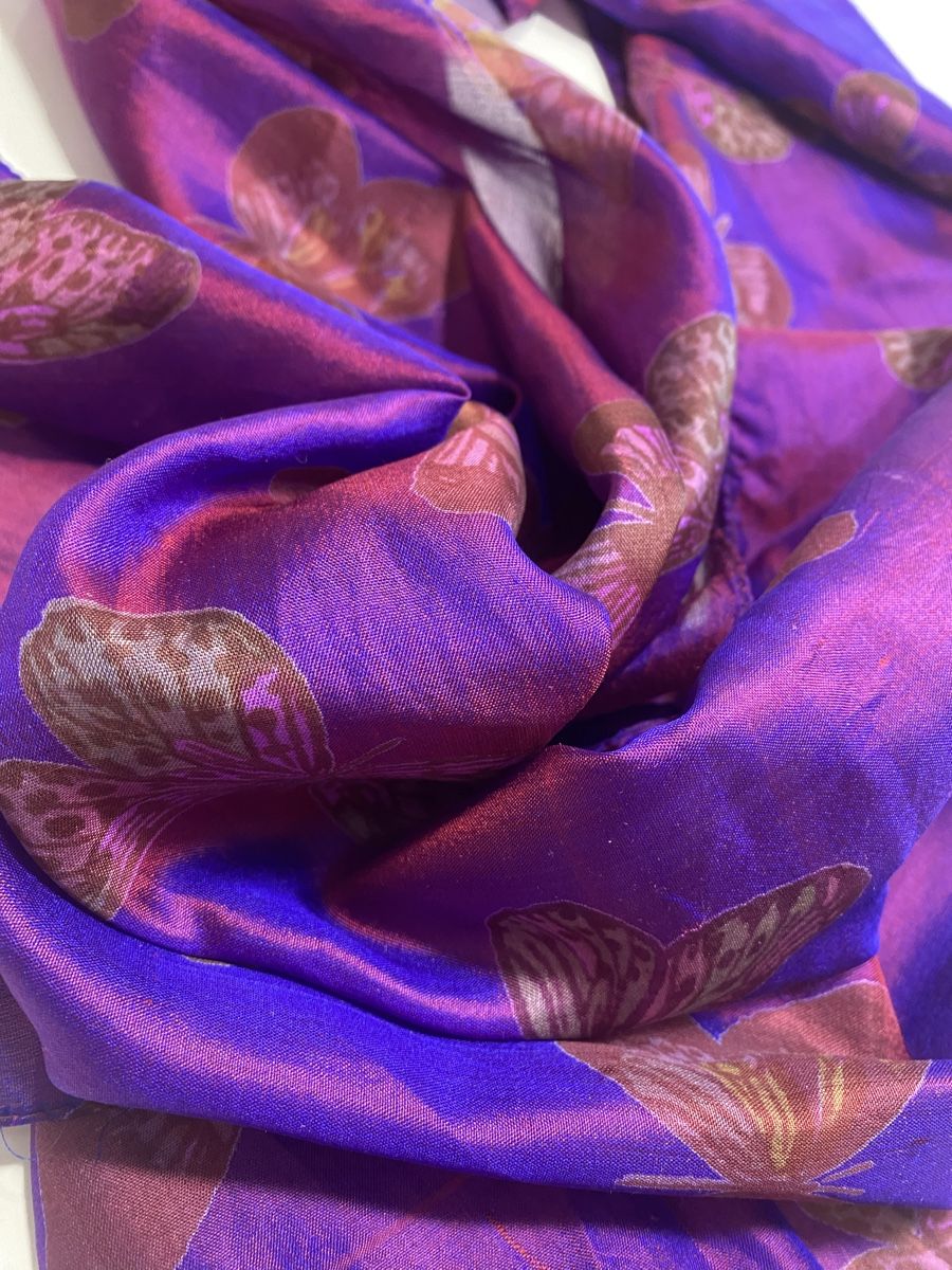 Foulards, Tücher & Schals: Seiden Schal 🌸 – Gebraucht aus Opfikon von Luis144 4
