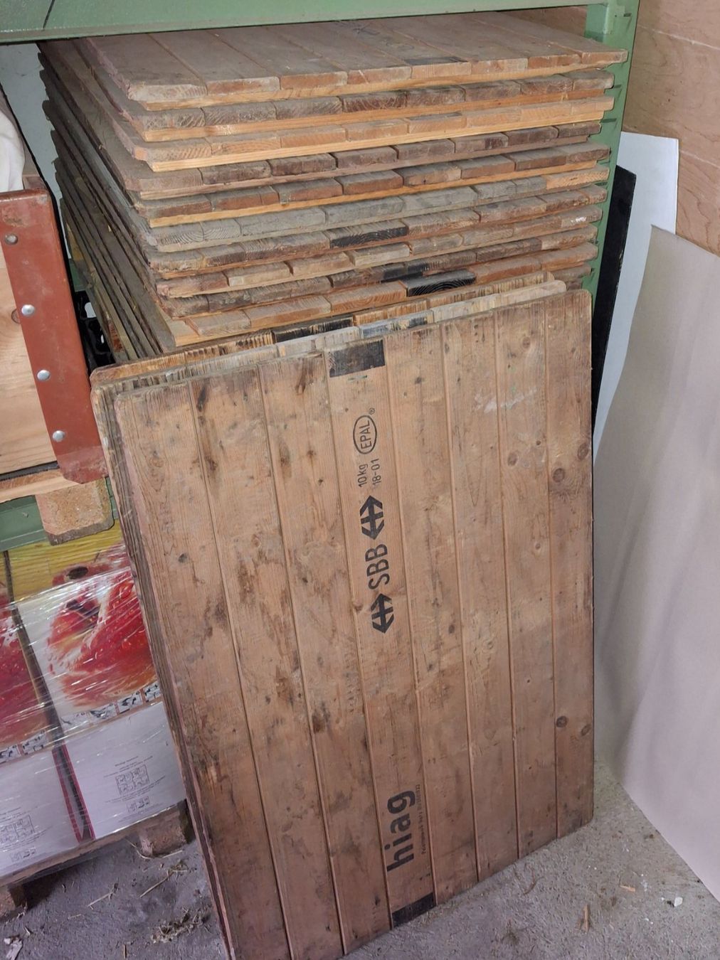Articles en bois: Pallettenrahmen – D'occasion à Siebnen par Grosswis50 2