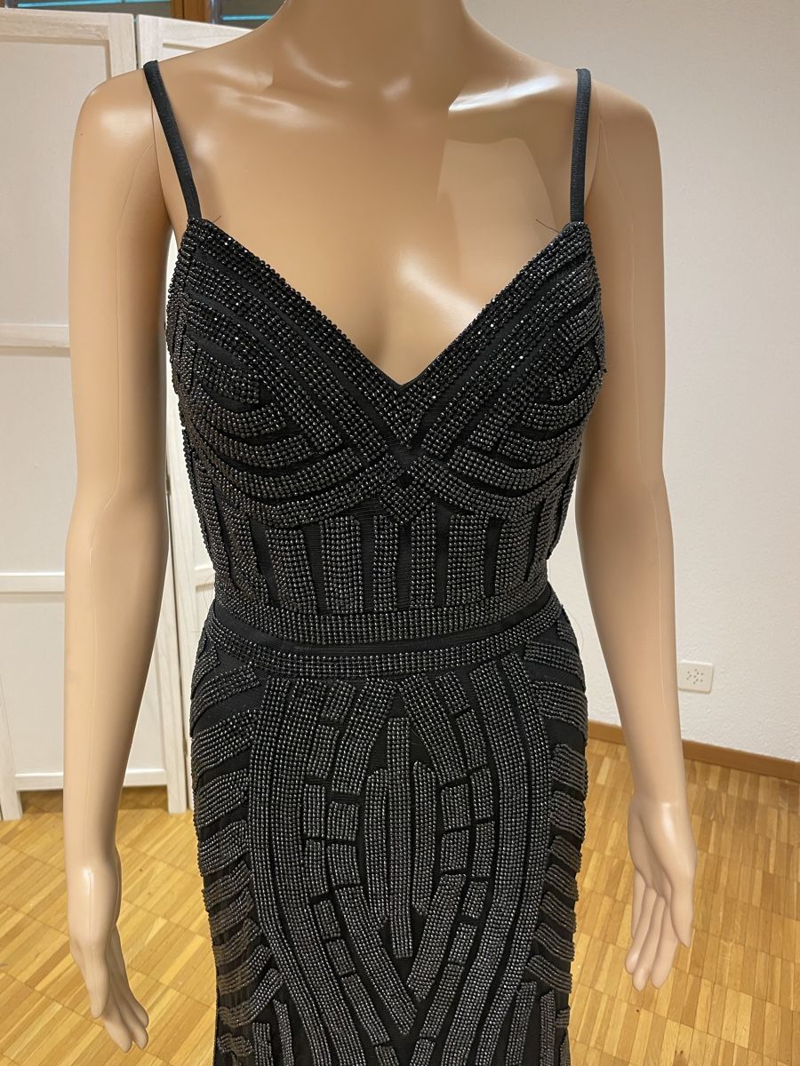 Vestiti: Abendkleid lang schwarz Perlen bestickt Grösse 36 – Nuovo (secondo la descrizione) da Appenzell venduto da mir_rqn6 3