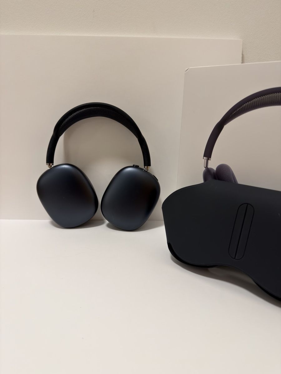 Apple Cuffie: AirPods Max Gen 2 Schwarz – Usato da Frasnacht venduto da maj_t25b