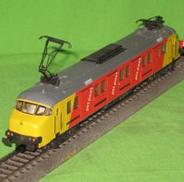 NS Posttriebwagen Märklin 3389 neuwertiger Zustand  065